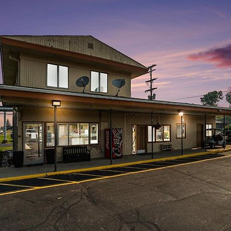 Great Lakes Inn & Suites South Haven Exteriér fotografie