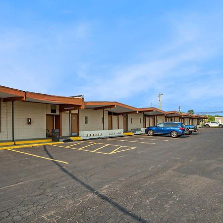 Great Lakes Inn & Suites South Haven Exteriér fotografie