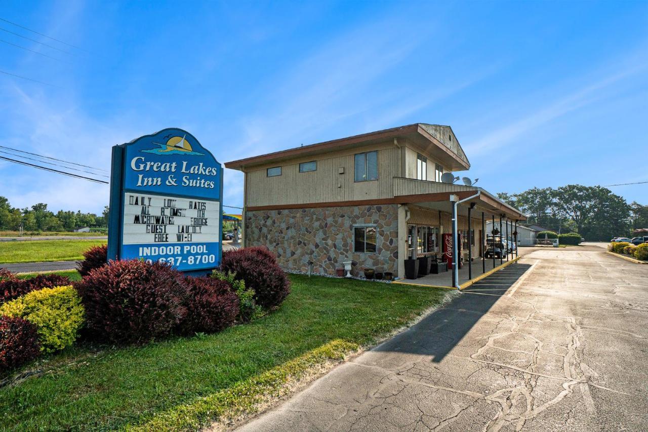 Great Lakes Inn & Suites South Haven Exteriér fotografie